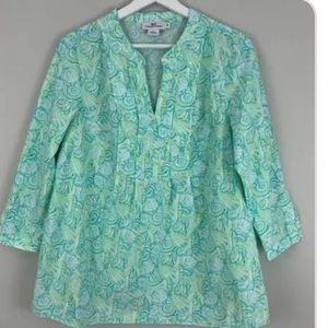 Green seashell Vineyard Vines shirt